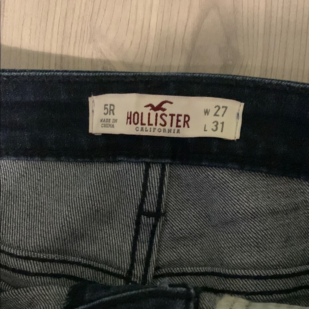 Hollister Blue Skinny Jeans with Stretchy Distressed Design - Picture 2 of 5